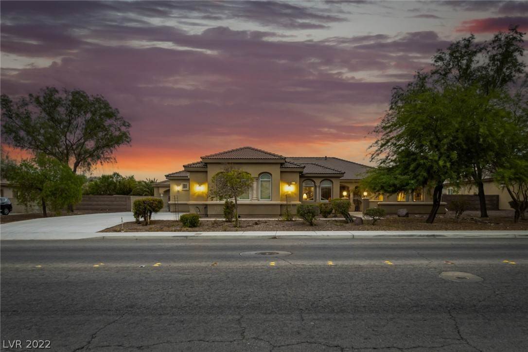 Single Family Homes for Sale at 3813 W Hammer Lane North Las Vegas, Nevada 89031 United States