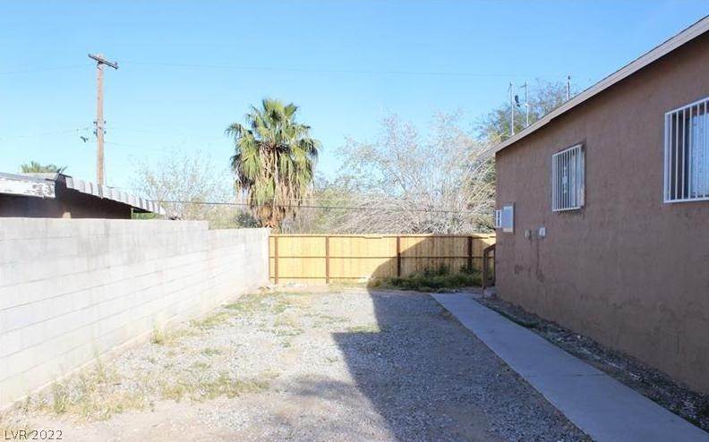 10. Duplex Homes for Sale at 372 N 16th Street Las Vegas, Nevada 89101 United States
