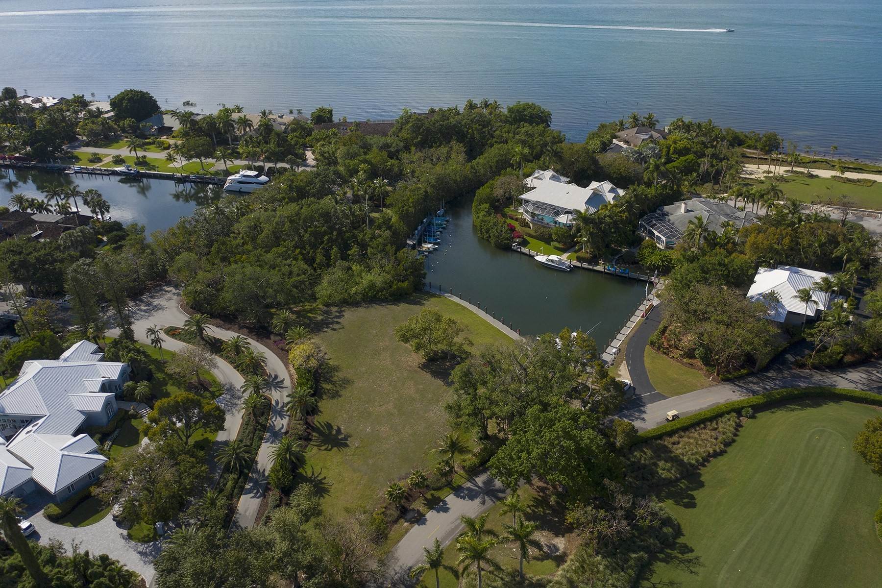 8. Property for Sale at Pumpkin Key 10 Cannon Point Key Largo, Florida 33037 United States
