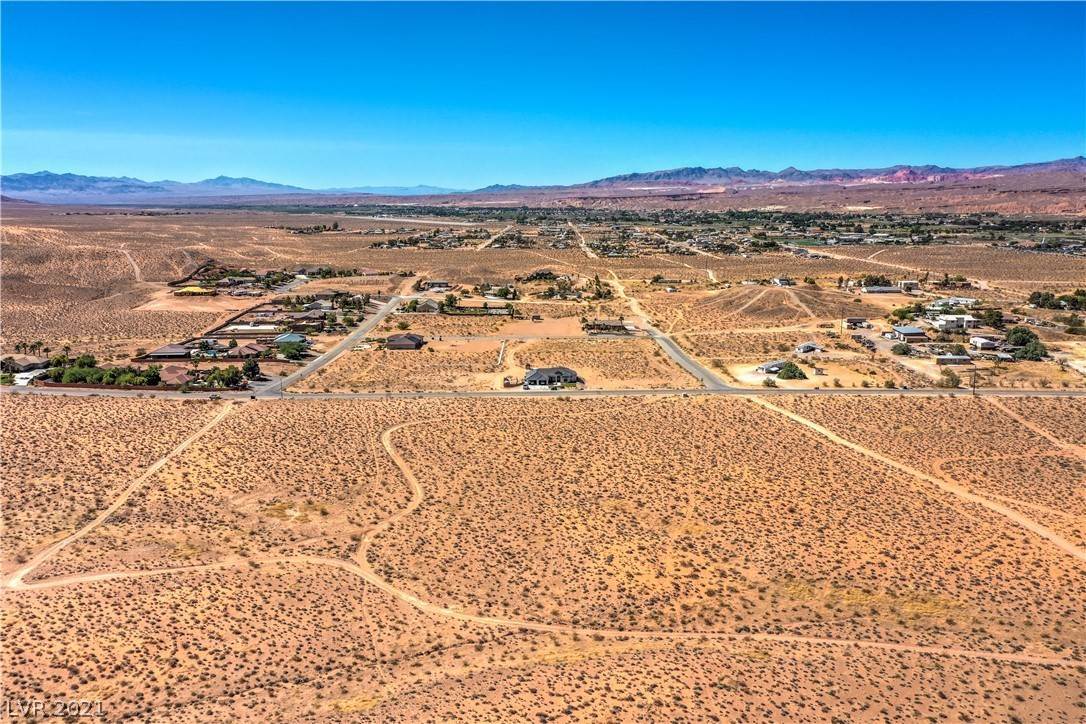 Terrain pour l Vente à Address Not Available Logandale, Nevada 89021 États-Unis