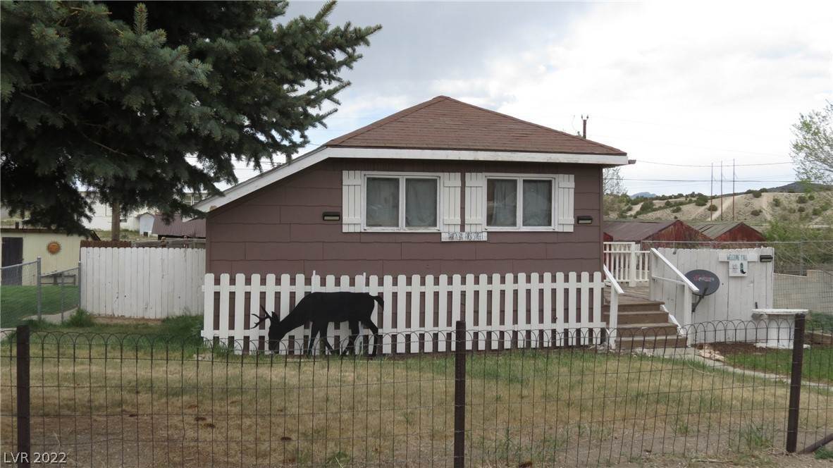 Single Family Homes pour l Vente à 36 First Street Ruth, Nevada 89319 États-Unis