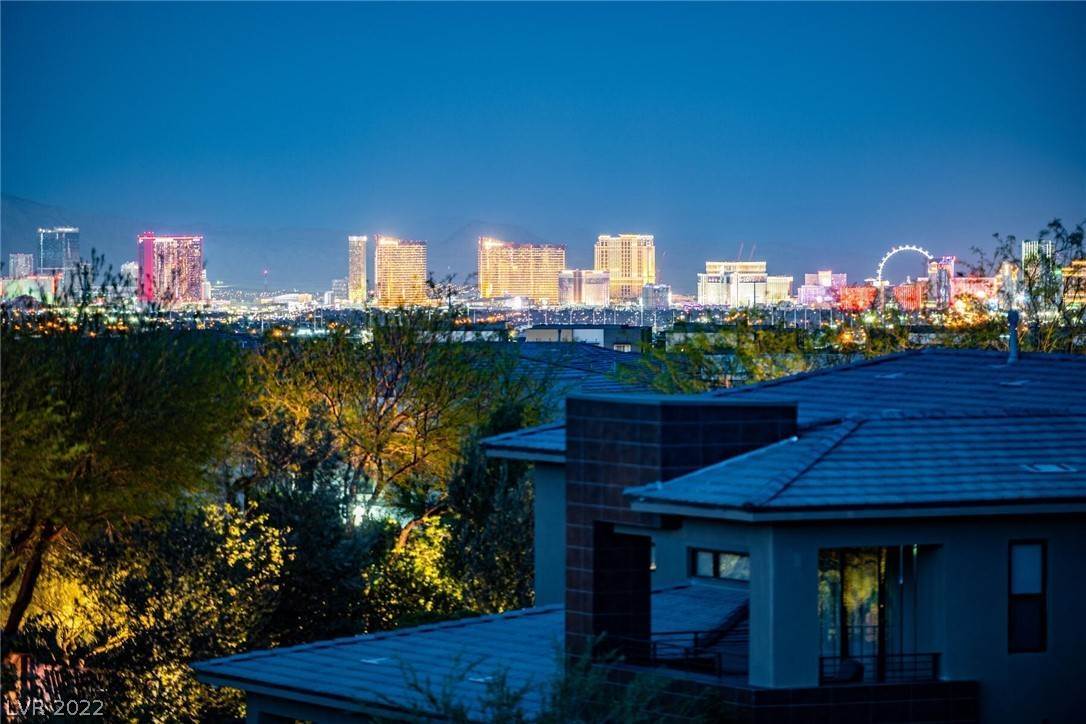 Condominiums at 11280 Granite Ridge Drive Las Vegas, Nevada 89135 United States