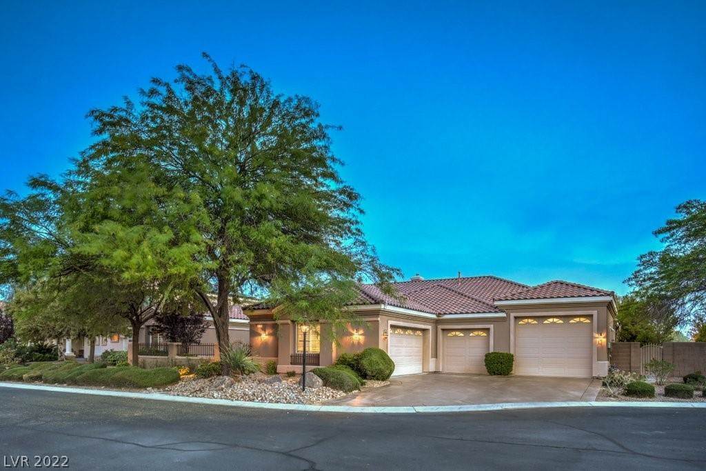 3. Single Family Homes at 8777 Beckett Ridge Avenue Las Vegas, Nevada 89149 United States