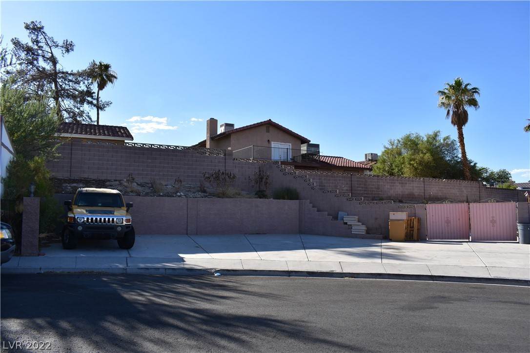 5. Single Family Homes at 5046 Leota Court Las Vegas, Nevada 89103 United States