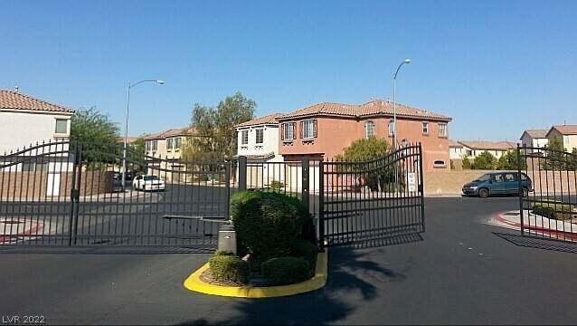 5. Single Family Homes at 605 Ryan Peak Lane Henderson, Nevada 89011 United States