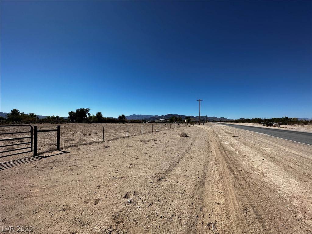 Land for Sale at Corner Gold Ave & Shasta St Drive Sandy Valley, Nevada 89019 United States