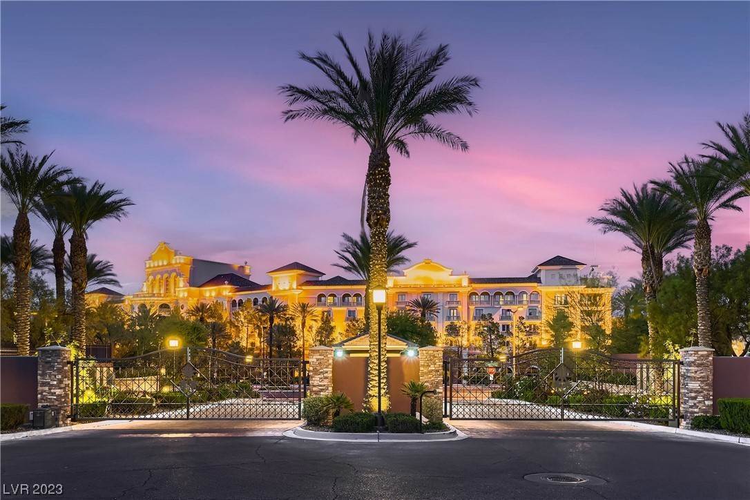 Condominiums for Sale at 9227 TESORAS Drive Las Vegas, Nevada 89144 United States