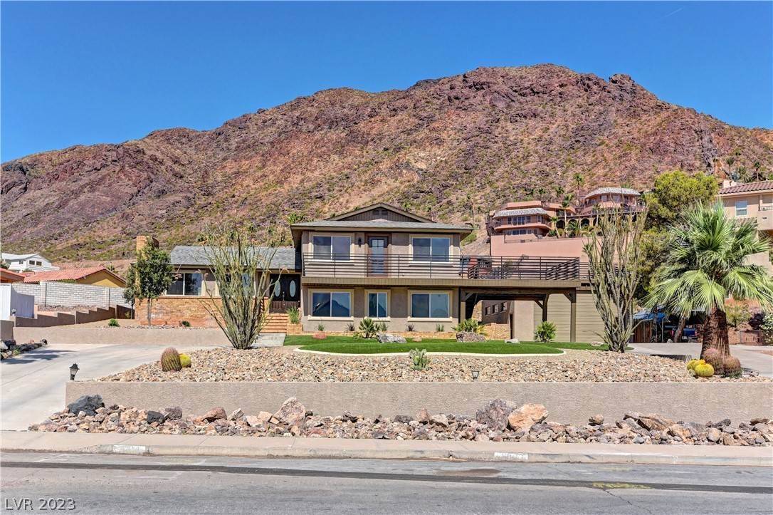 Single Family Homes för Försäljning vid 1014 Woodacre Drive Boulder City, Nevada 89005 Förenta staterna