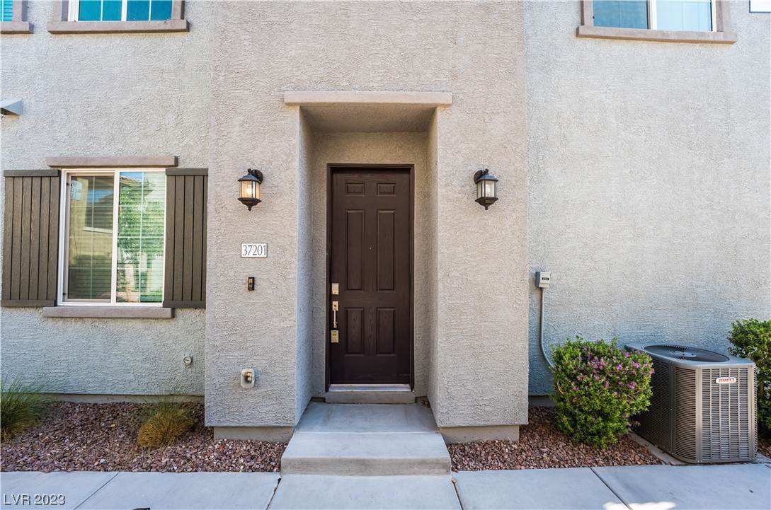 4. Townhouse at 965 NEVADA STATE Drive Henderson, Nevada 89002 United States