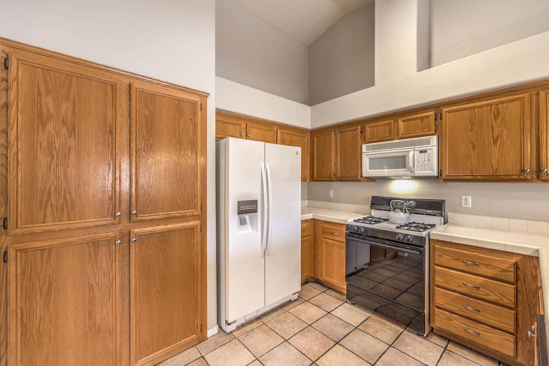 16. Townhouse at 2035 E Warm Springs Rd, #1029 Las Vegas, Nevada 89119 United States