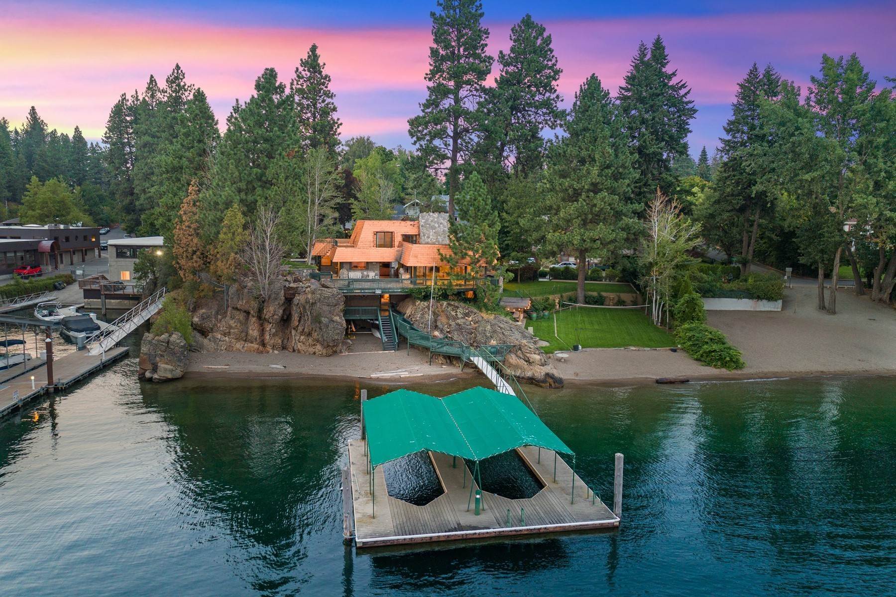Single Family Homes for Sale at Rare Sanders Beach Waterfront 1102 E Lakeshore Dr Coeur d’Alene, Idaho 83814 United States