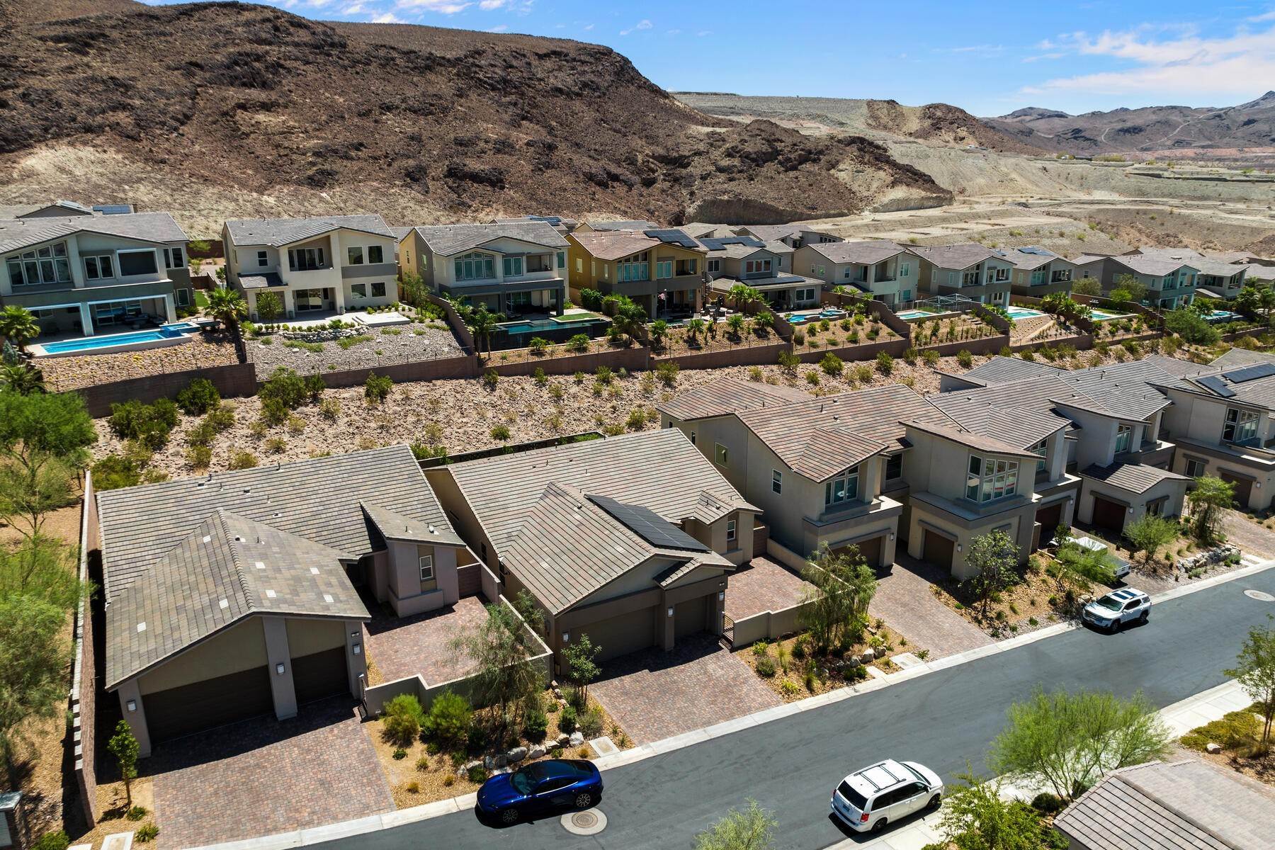 3. Single Family Homes at 36 Vista Outlook St Henderson, Nevada 89011 United States