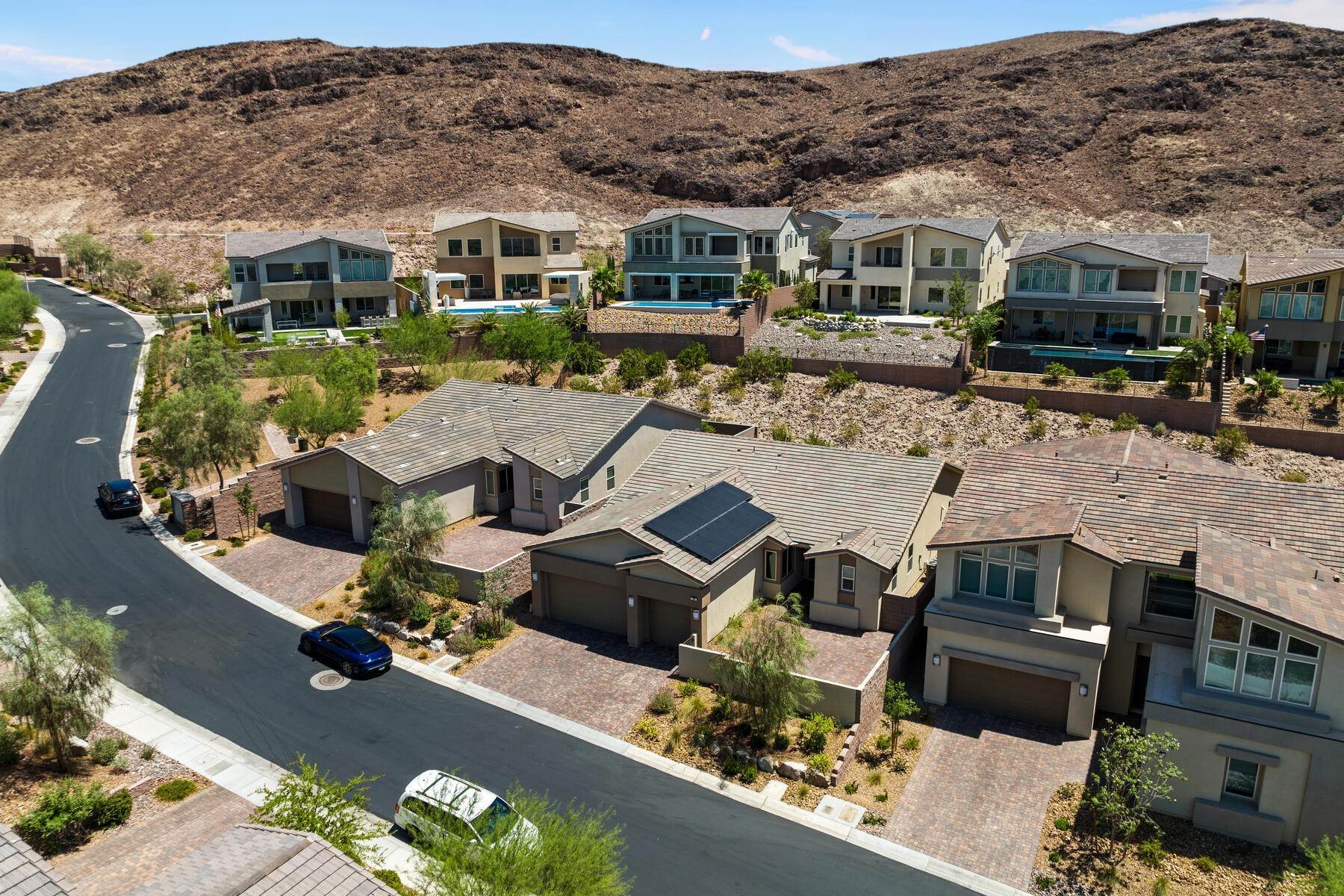 4. Single Family Homes at 36 Vista Outlook St Henderson, Nevada 89011 United States