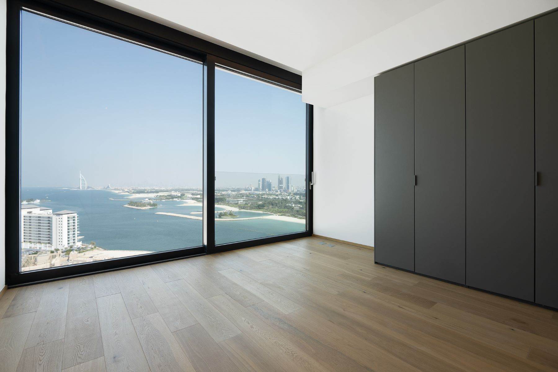 18. Apartments at Dubai, Dubai United Arab Emirates